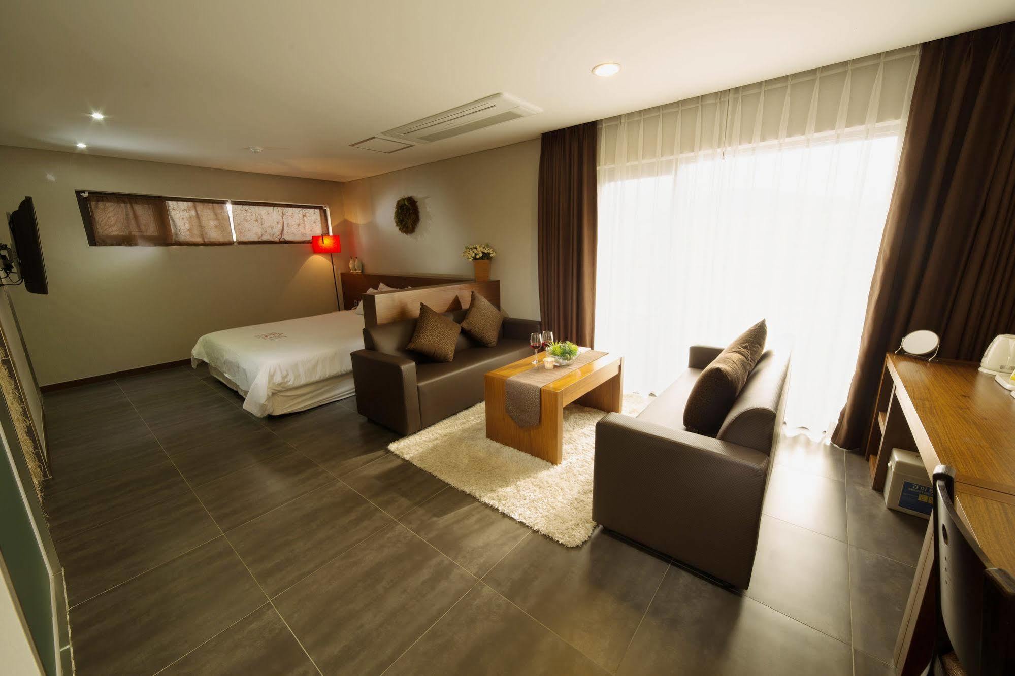 Reve Business Hotel Czedżu Zewnętrze zdjęcie
